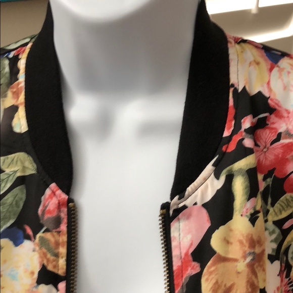 Sybilla light colorful jacket - Picture 3 of 6